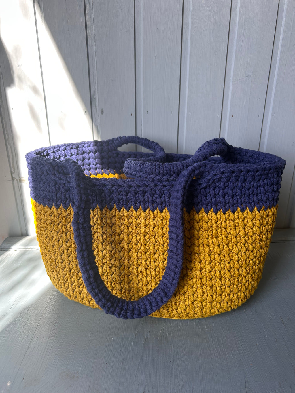 Korb mit Griff: Hoch 20cm I Lang 38cm