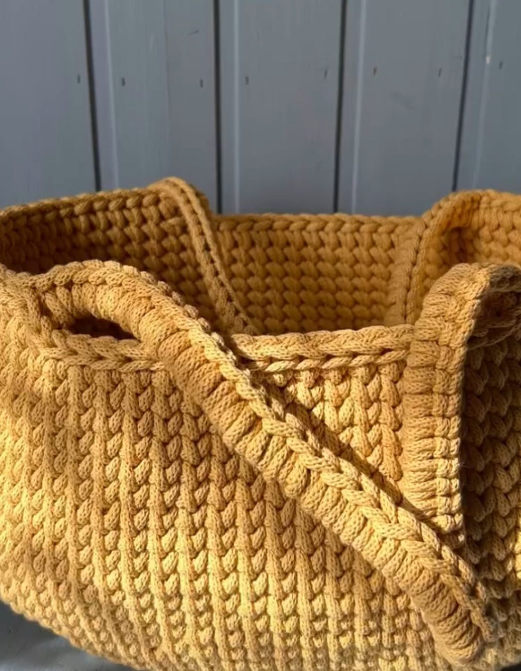 Korb mit Griff: Hoch 20cm I Lang 38cm