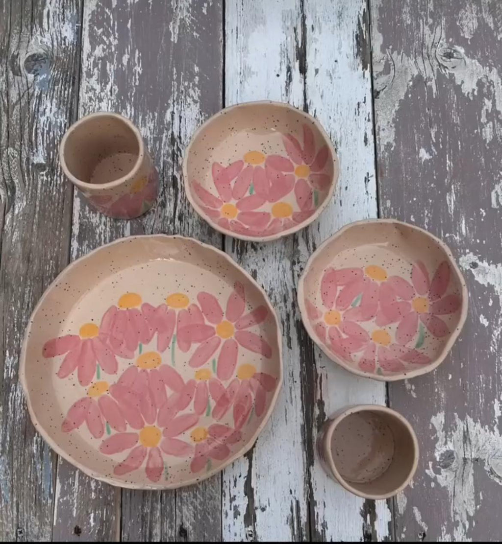 Schalen Set 28cm, 21cm, 16cm & 2 x Becher