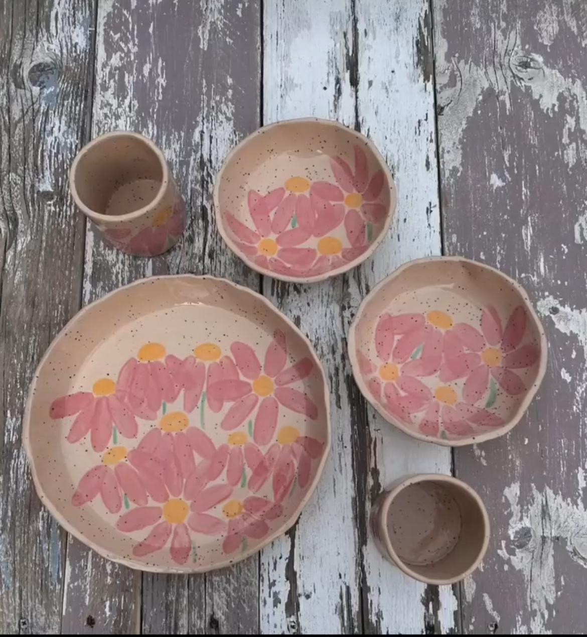 Schalen Set 28cm, 21cm, 16cm & 2 x Becher